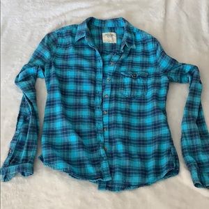 Fitted Abercrombie button up flannel